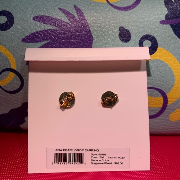 Tory Burch Pearl Drop Earring - Picture 4 of 4